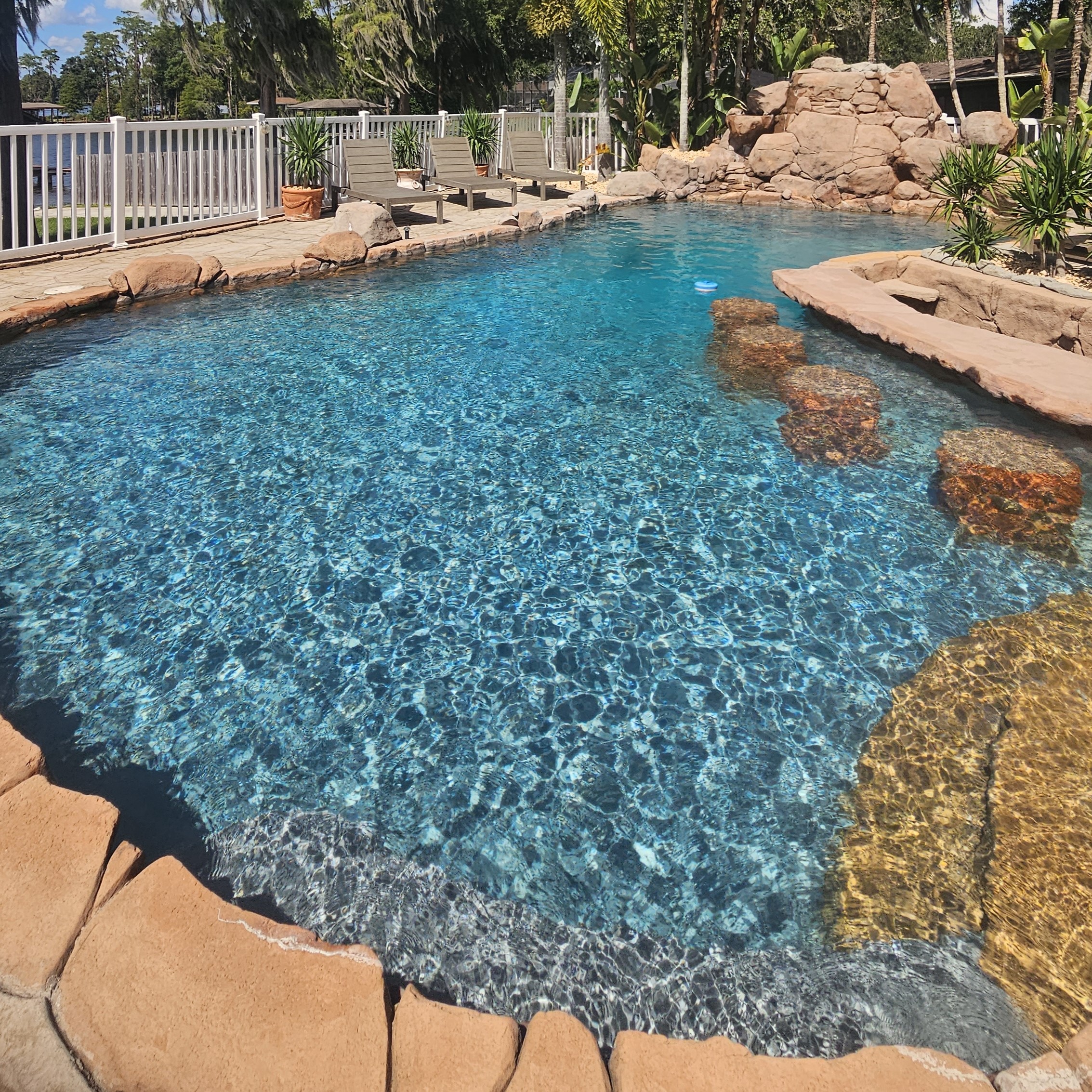 pool-2